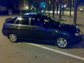 2008 Lada 2112 Pictures
