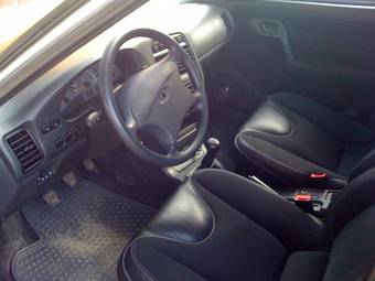 2008 Lada 2112 Photos