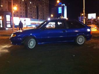 2010 Lada 2113 Pictures