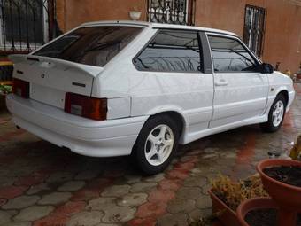 2011 Lada 2113 Pictures