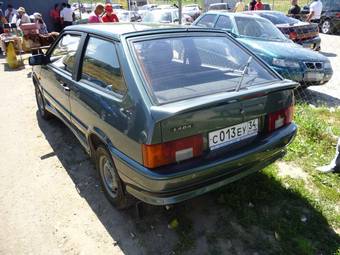 2011 Lada 2113 Pictures