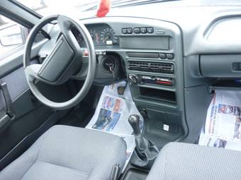 2012 Lada 2113 Wallpapers