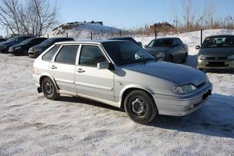 2010 Lada 2114 Pics