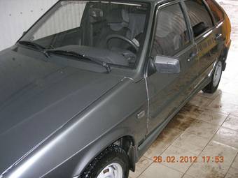 2010 Lada 2114 Photos