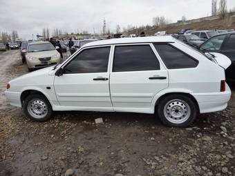 2010 Lada 2114 Photos