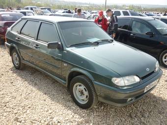 2010 Lada 2114 Photos