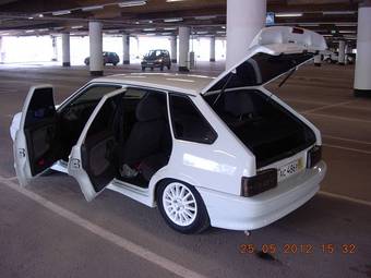 2010 Lada 2114 Pictures