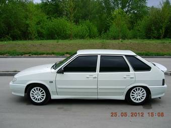 2010 Lada 2114 Photos