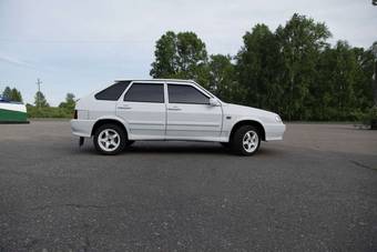 2010 Lada 2114 Photos