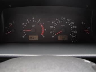 2010 Lada 2115 Pictures