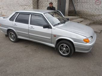 2010 Lada 2115 Photos