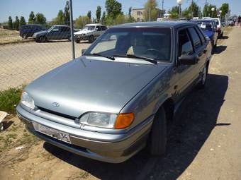 2010 Lada 2115 Pictures