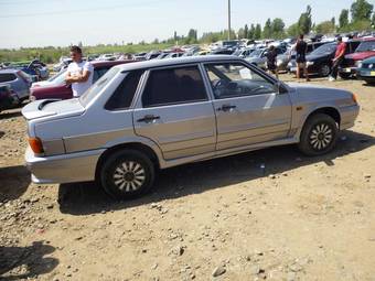 2010 Lada 2115 Photos