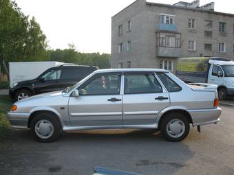 2010 Lada 2115 Images