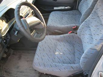 2010 Lada 2115 Pics