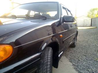 2011 Lada 2115 Photos