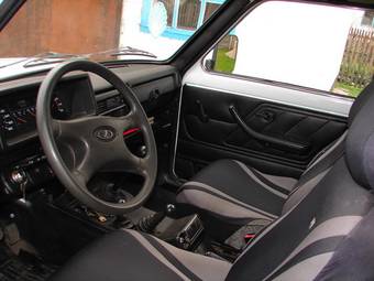2008 Lada 2121 4X4 NIVA Pictures