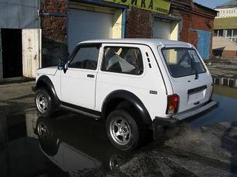 2009 Lada 2121 4X4 NIVA Pictures