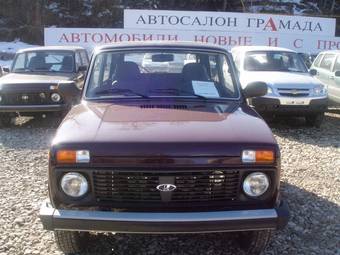 2010 Lada 2121 4X4 NIVA Pictures