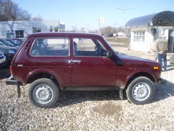 2010 Lada 2121 4X4 NIVA Photos