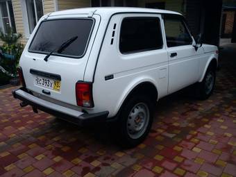 2010 Lada 2121 4X4 NIVA Photos