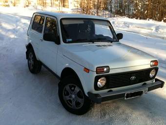 2010 Lada 2121 4X4 NIVA Pictures