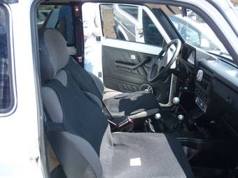 2010 Lada 2121 4X4 NIVA Photos