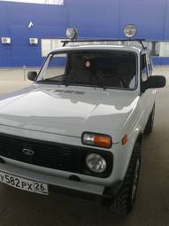2011 Lada 2121 4X4 NIVA Images