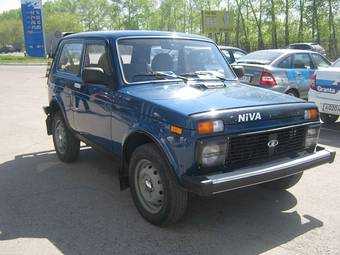 2011 Lada 2121 4X4 NIVA Photos