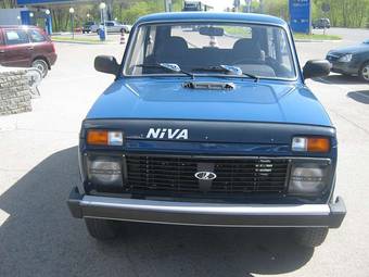 2011 Lada 2121 4X4 NIVA Photos