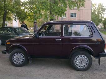 2011 Lada 2121 4X4 NIVA Pictures