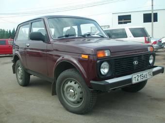 2011 Lada 2121 4X4 NIVA Pictures