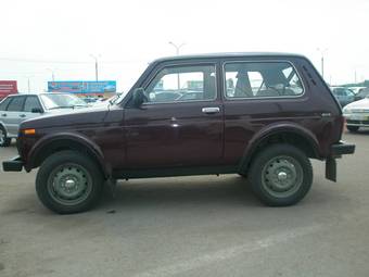 2011 Lada 2121 4X4 NIVA Wallpapers