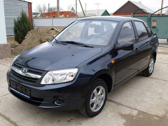 2012 Lada Granta Photos