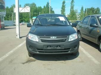 2012 Lada Granta Photos