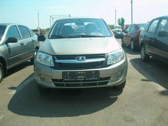 2012 Lada Granta Photos