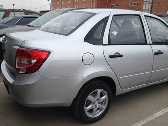 2012 Lada Granta Photos