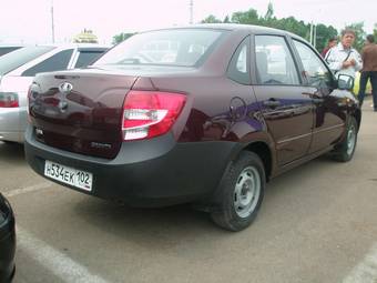 2012 Lada Granta Photos