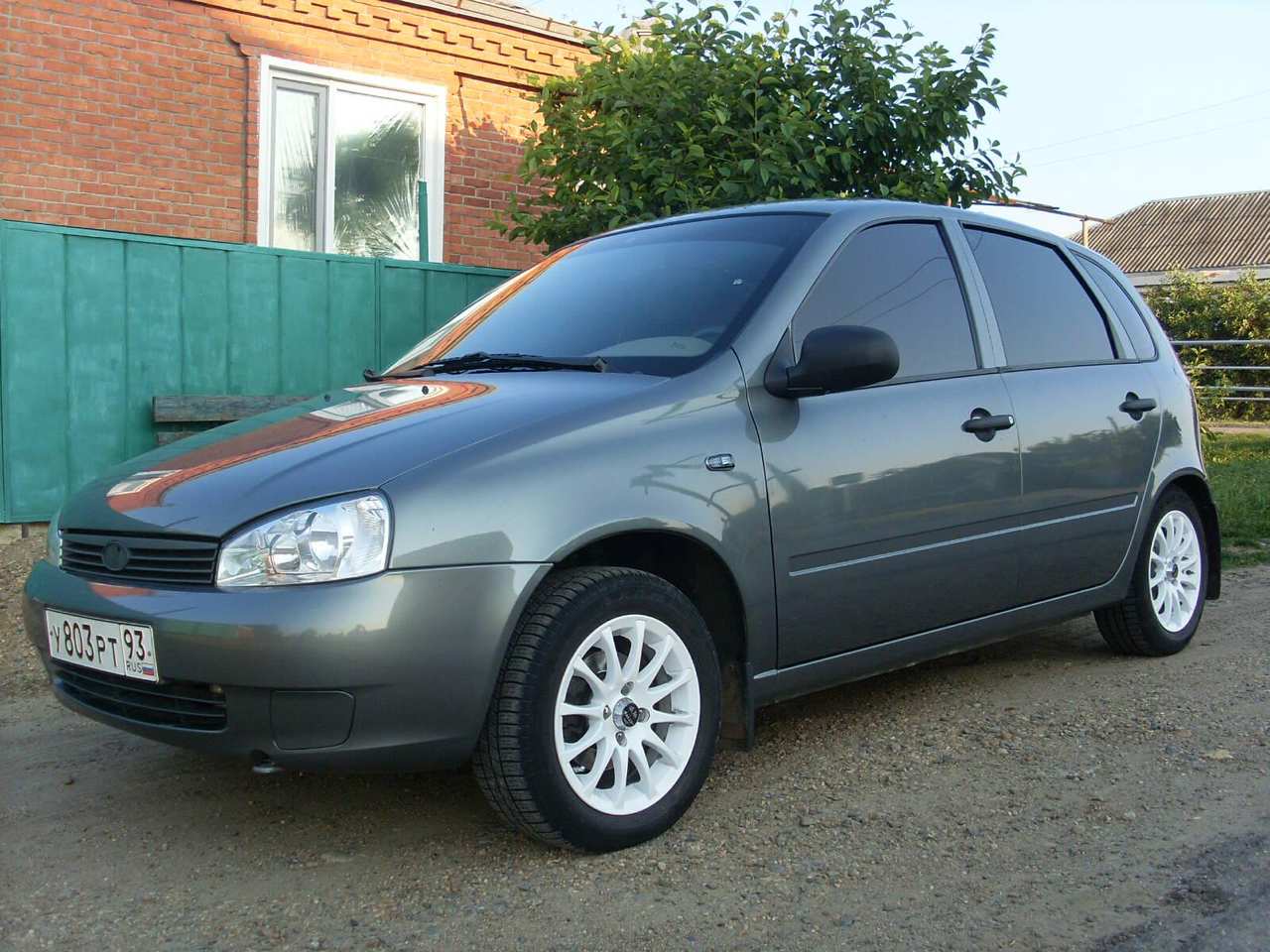 2008 Lada Kalina Hatchback
