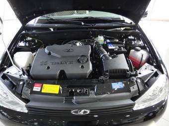 2011 Lada Kalina Hatchback Pictures