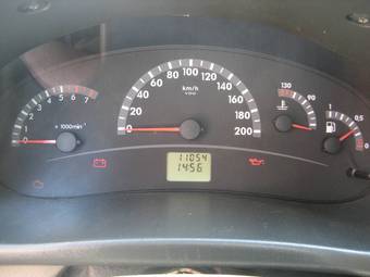 2011 Lada Kalina Hatchback Pictures