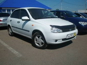 2010 Lada Kalina Sedan Pictures