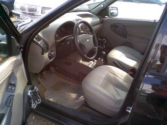 2010 Lada Kalina Sedan Images