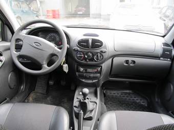 2011 Lada Kalina Wagon Pictures