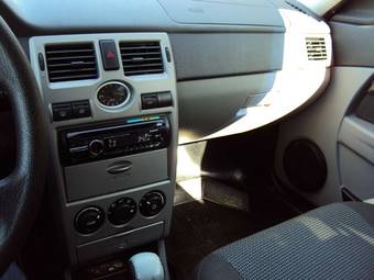 2010 Lada Priora Coupe Pictures
