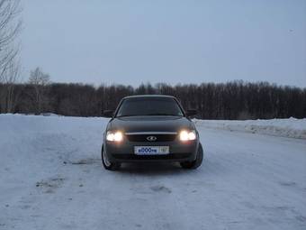2008 Lada Priora Hatchback Pictures