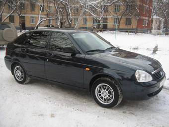2008 Lada Priora Hatchback Pictures