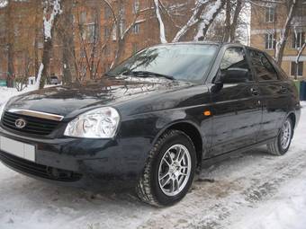 2008 Lada Priora Hatchback Photos