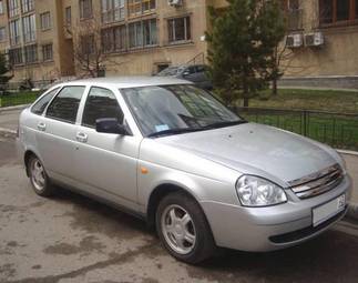 2008 Lada Priora Hatchback Photos