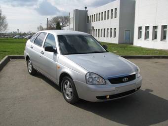 2008 Lada Priora Hatchback Pictures